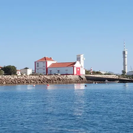 Casa Da Travessa - Casa De Ferias No Coracao De * 파로